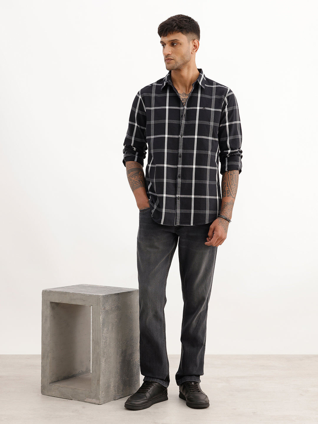 Classic Slim Fit Checkered Shirt | Black
