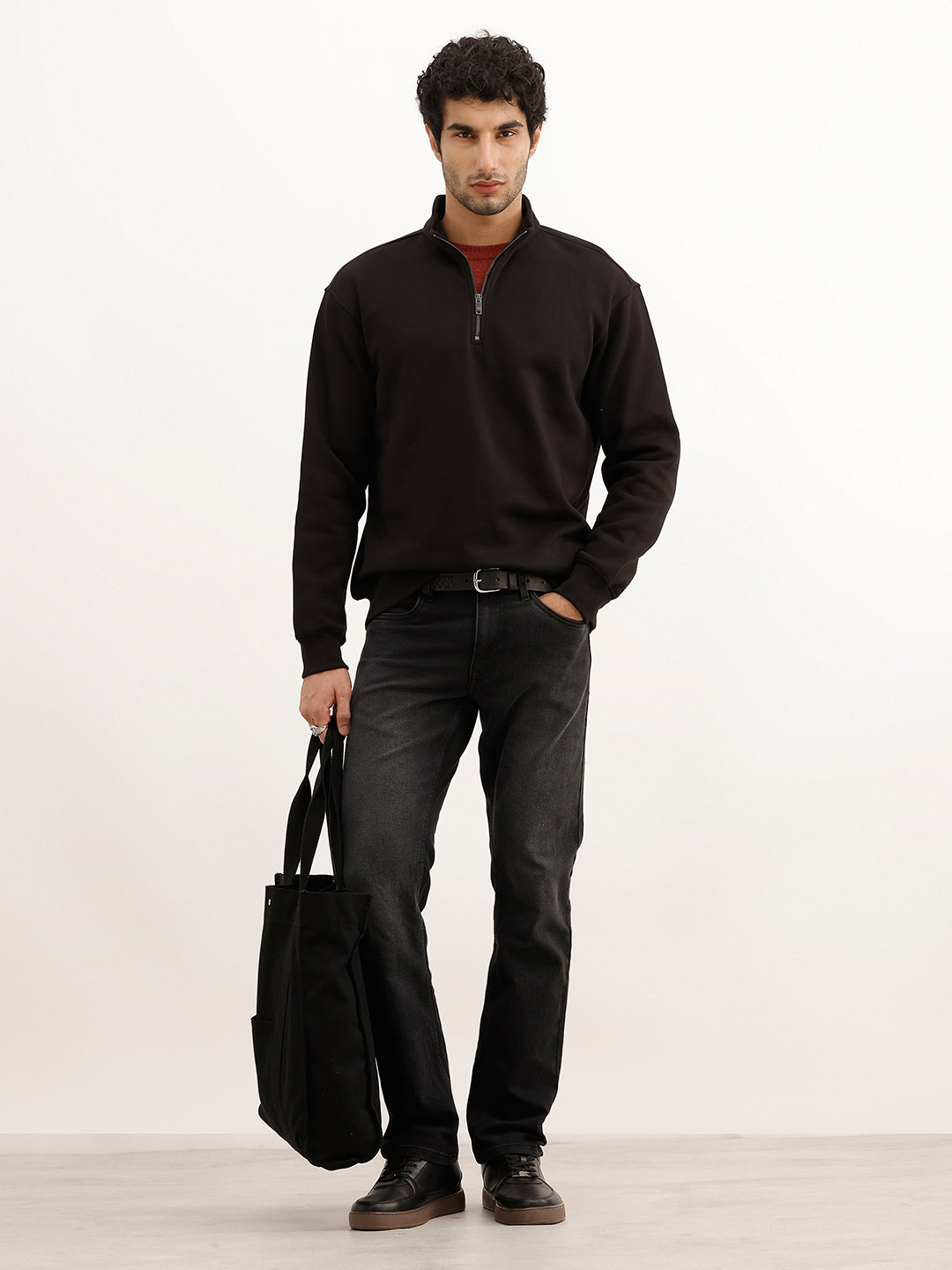 Solid Quater Zipper Sweatshirt | Black