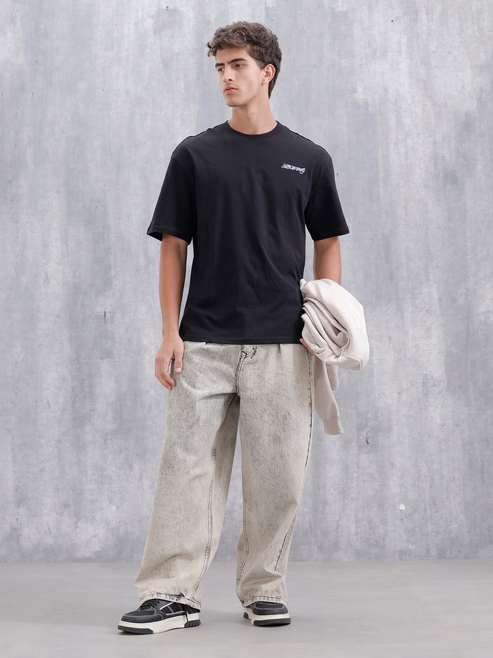 Casual Men Oversized Fit Tee With Graphic | Black