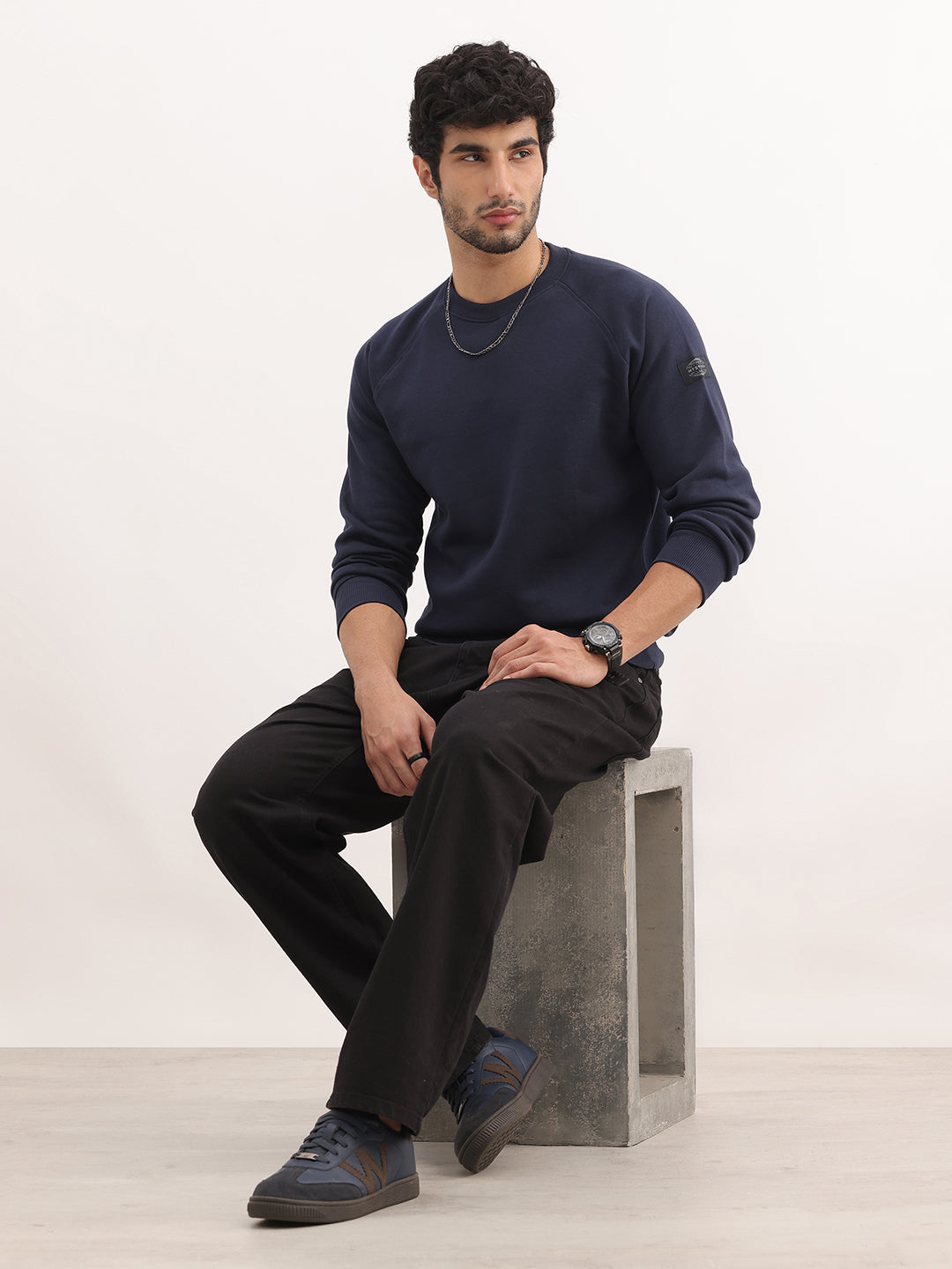 Solid Regular Fit Ragland Sleeve Sweatshirt | Blue