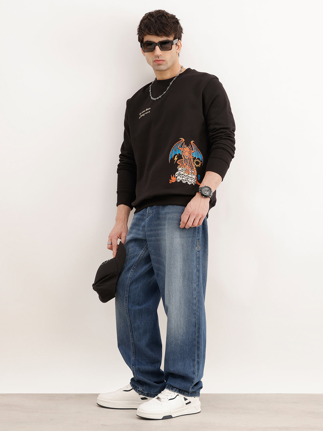 Regular Fit Placement Printed Sweatshirt | Black | WSS02FSRE1102W