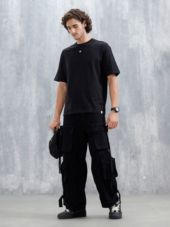 Casual Men Oversized Fit Tee With Graphic | Black