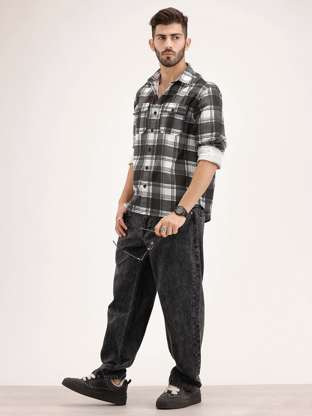 Classic Double Pocket Checkered Shirt | Black