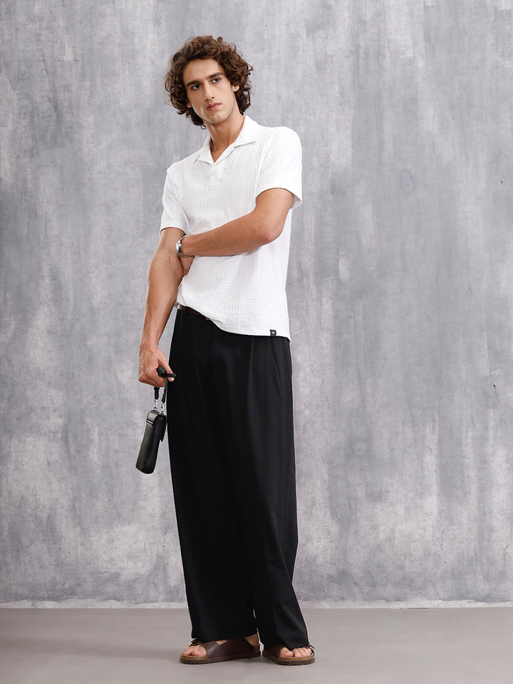 Resort Collar Textured Seersucker Fabric Polo T-Shirt  | Off White