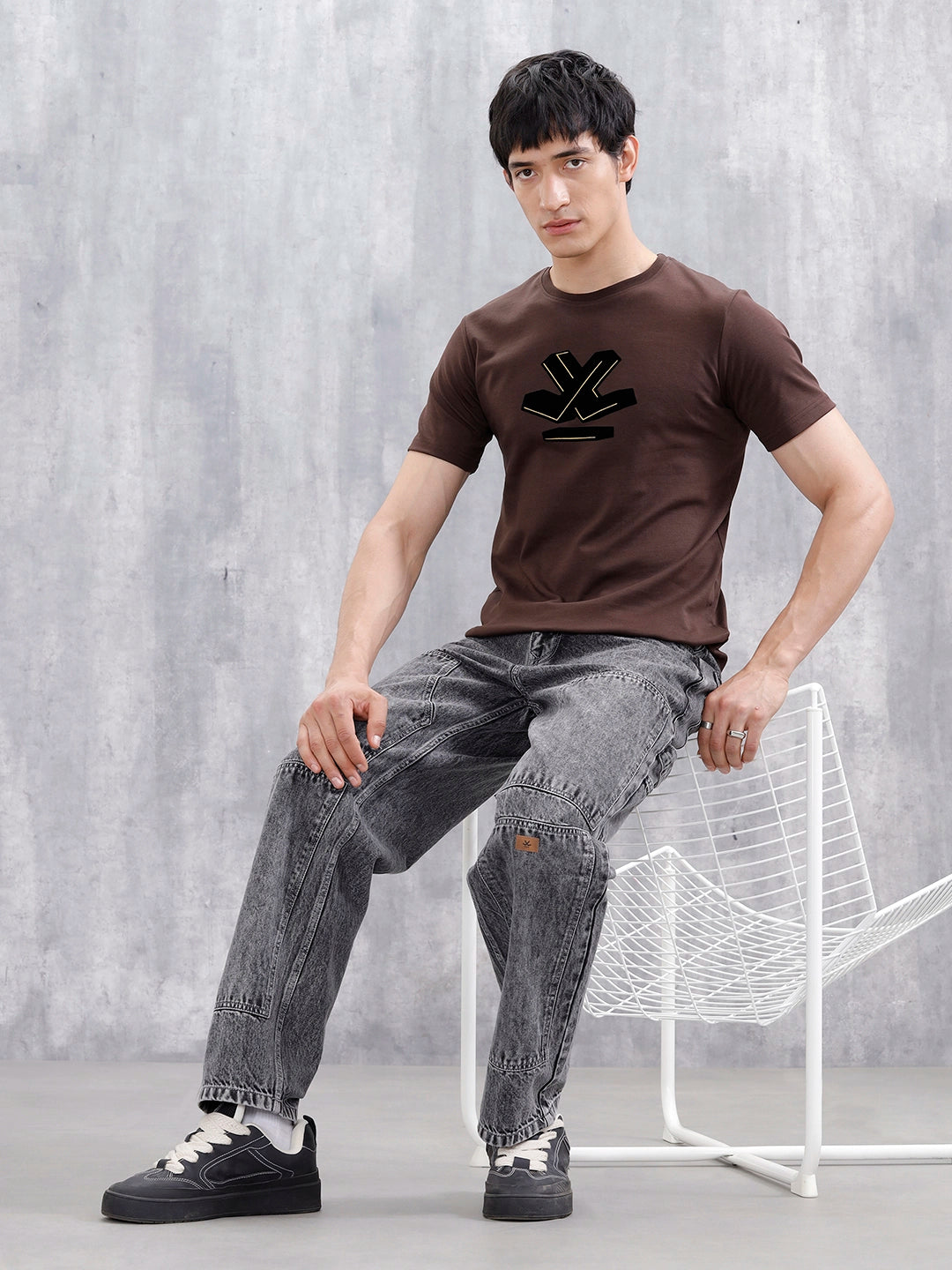 Men's Wrogn Logo Graphic Tee | Brown