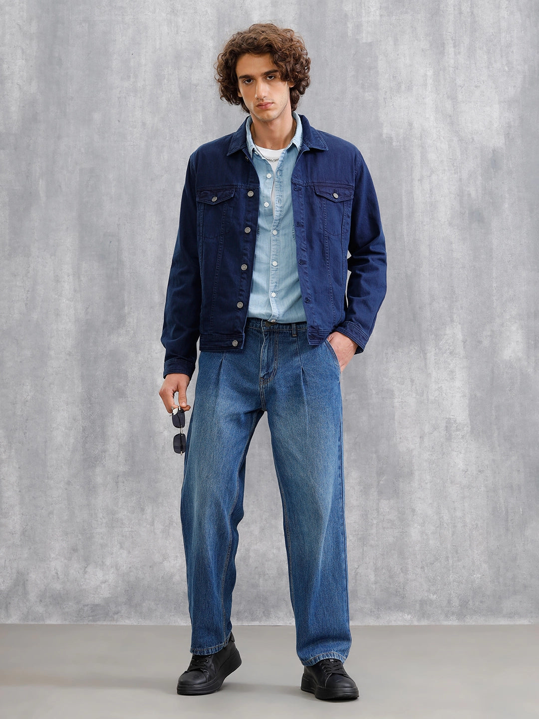 Classic Double Pocket Denim Jacket | Blue