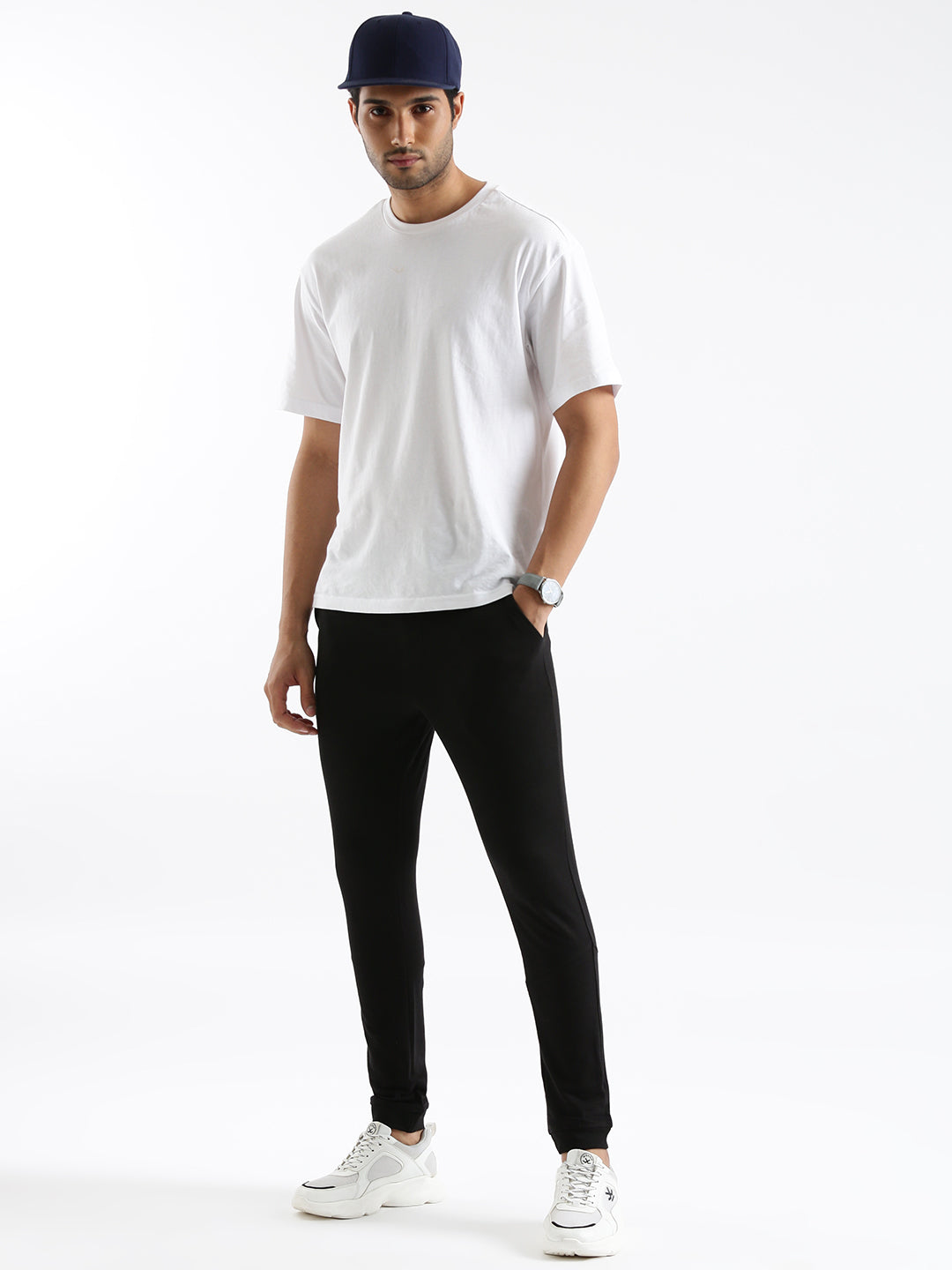 Timeless Edge Solid Jogger