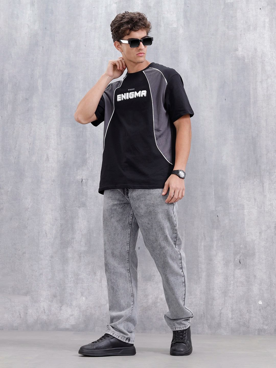 Casual Men Sporty Look Oversized Fit Tee With Print | Black
