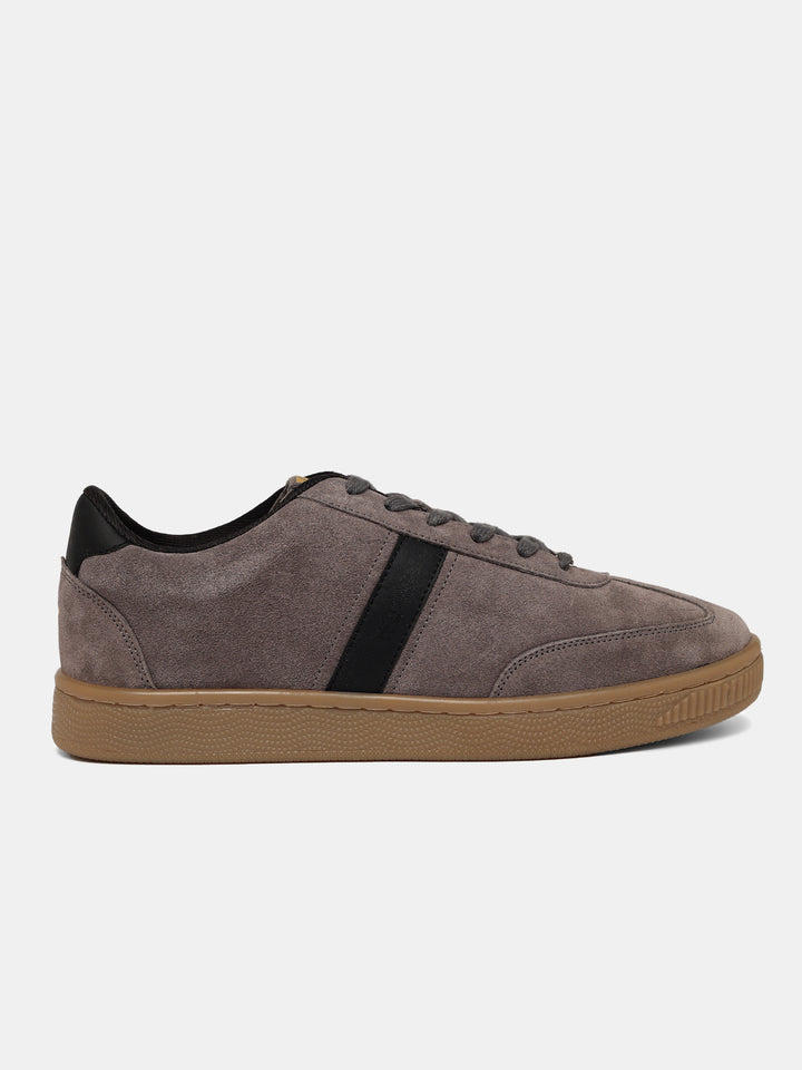 Sneakers  |  Gimlet Ash