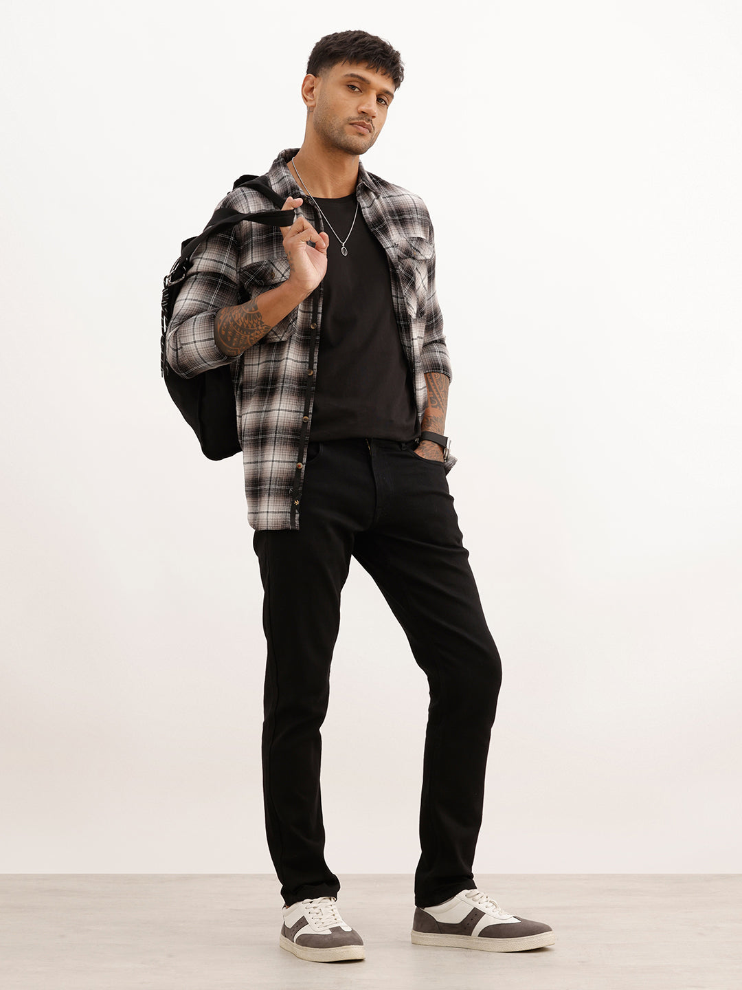 Classic Solid Slim Fit Denim Jeans | Black