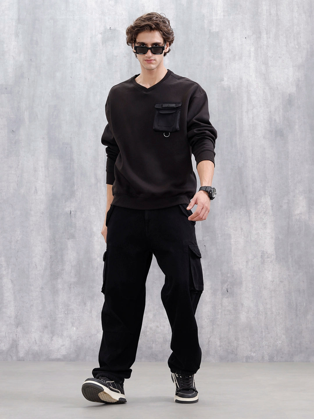 Utility Pocket Detail Casual Sweatshirt | Black