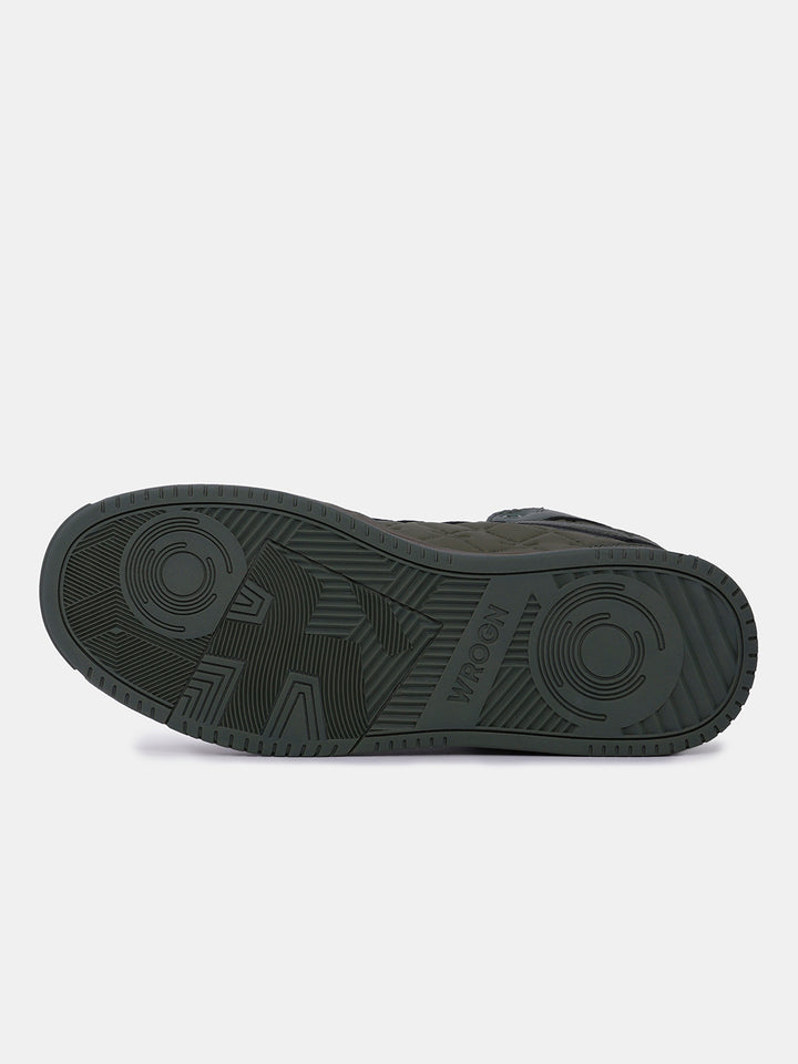 Sneakers | Manhattan Forest