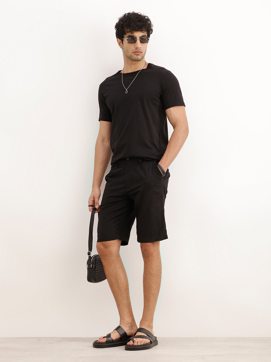 Classic Solid Slim Fit Pleated Shorts | Black