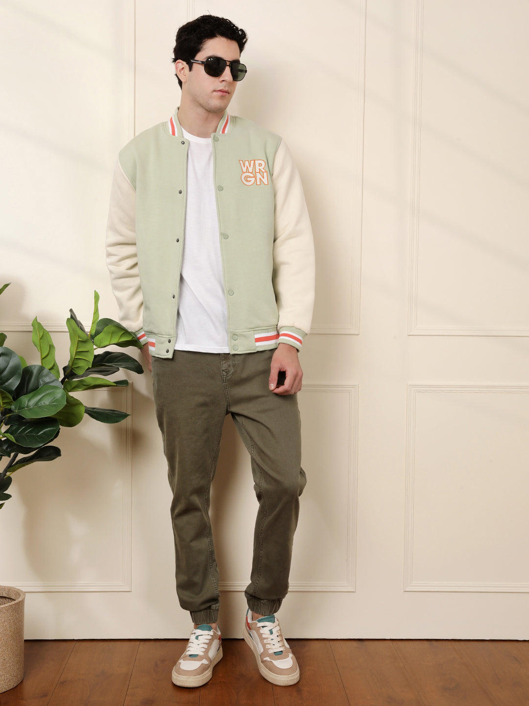 Jogger Fit Denim Jeans in Olive