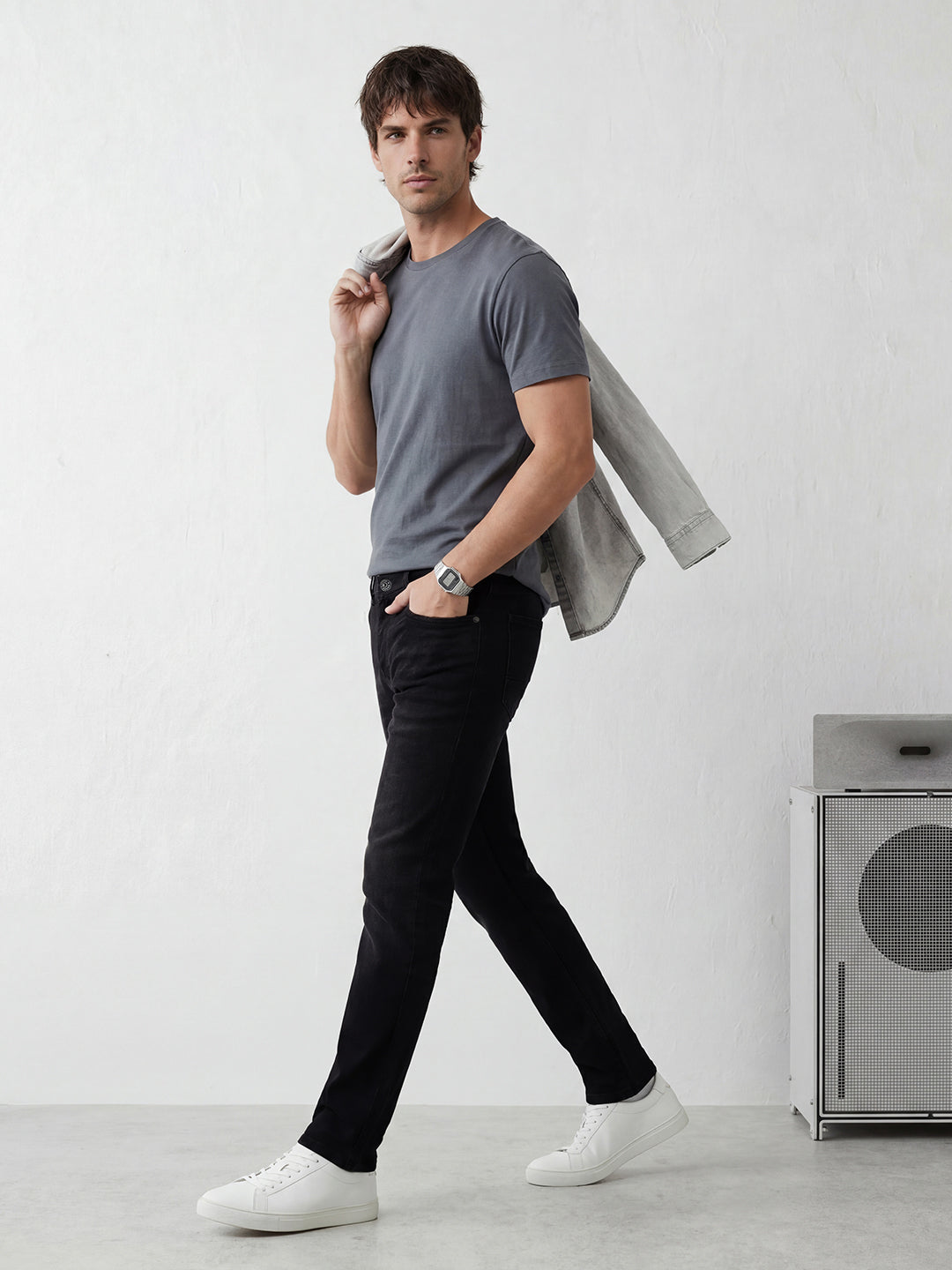 Men's washed straight fit jeans | Black
