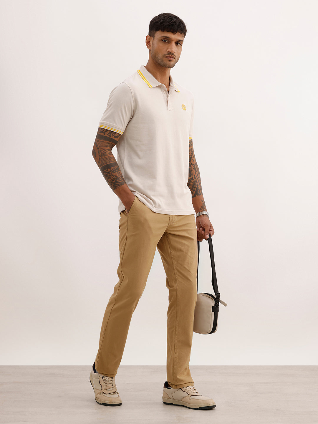 Classic Tipping Collar Polo T-Shirt | Beige | WWTS235F