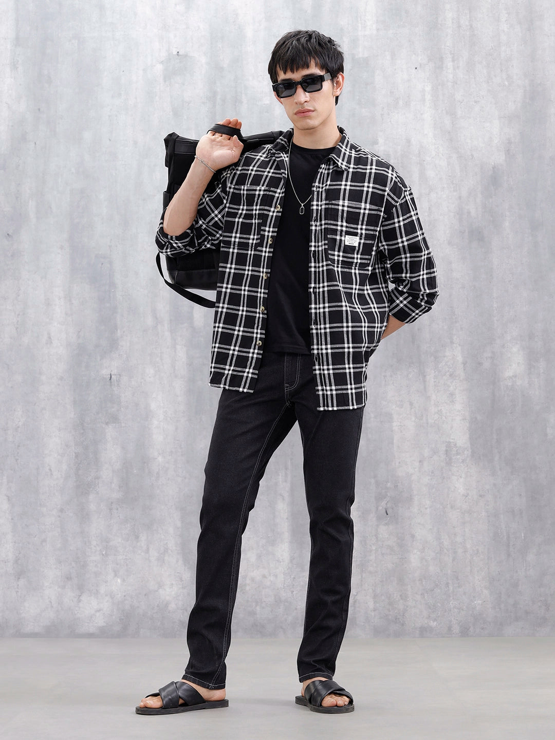 Men's Casual Jeans With Contrast Thread Detail | Black