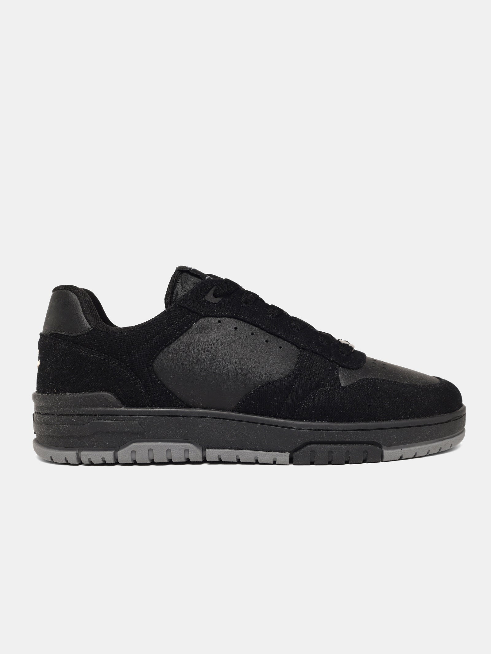 Sneakers  |  Greyhound After Dark