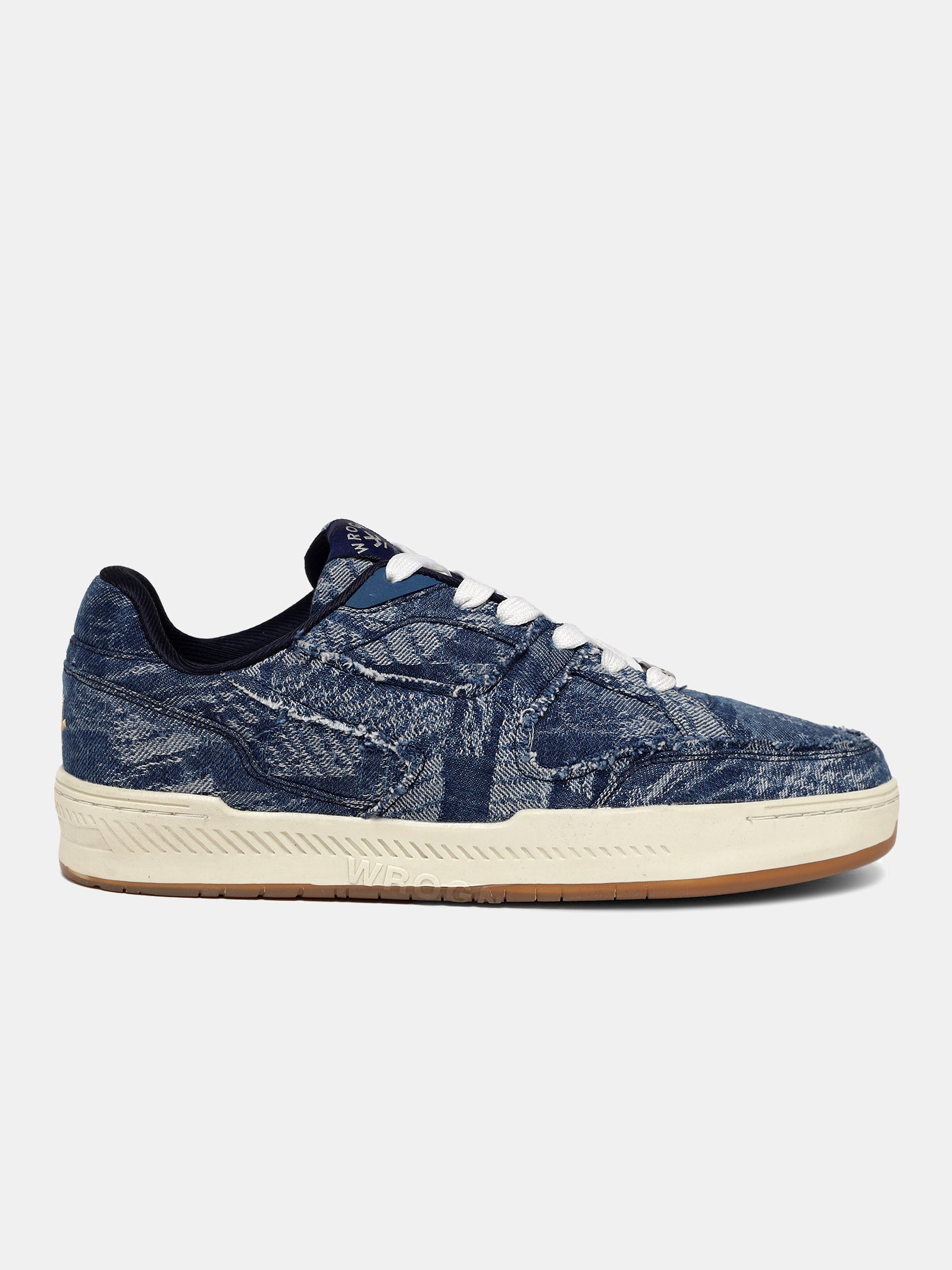 Sneakers  |  Negroni Raw