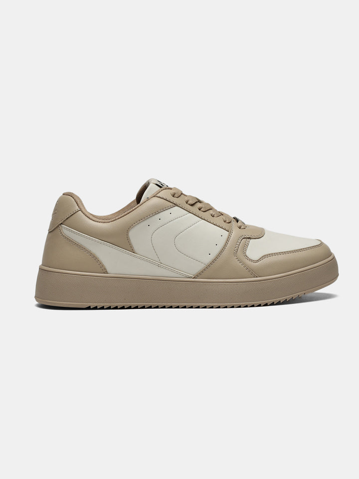 Sneakers | Bramble Oak Reserve