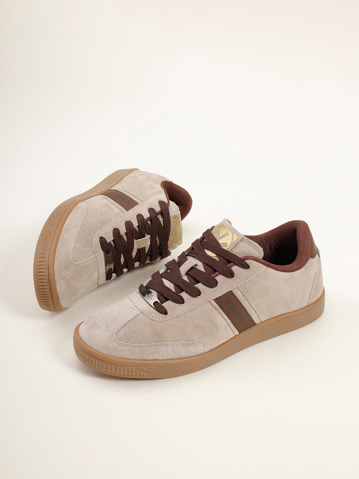 Sneakers | Sazerac Coffee