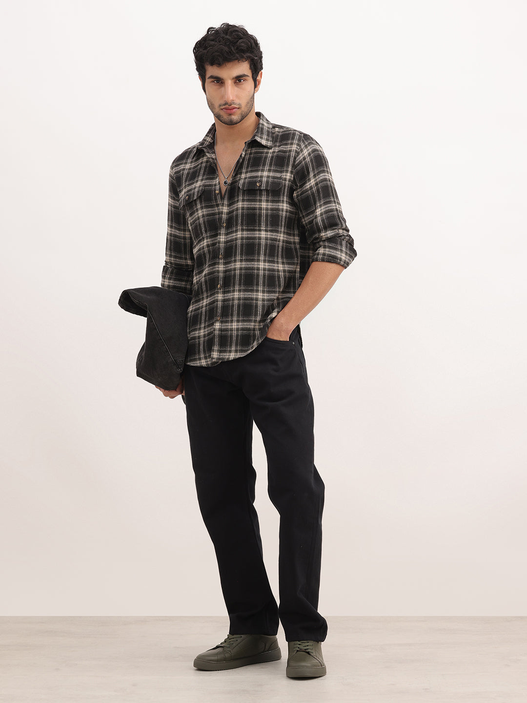 Checkered Slim Fit Double Pocket Shirt | Black