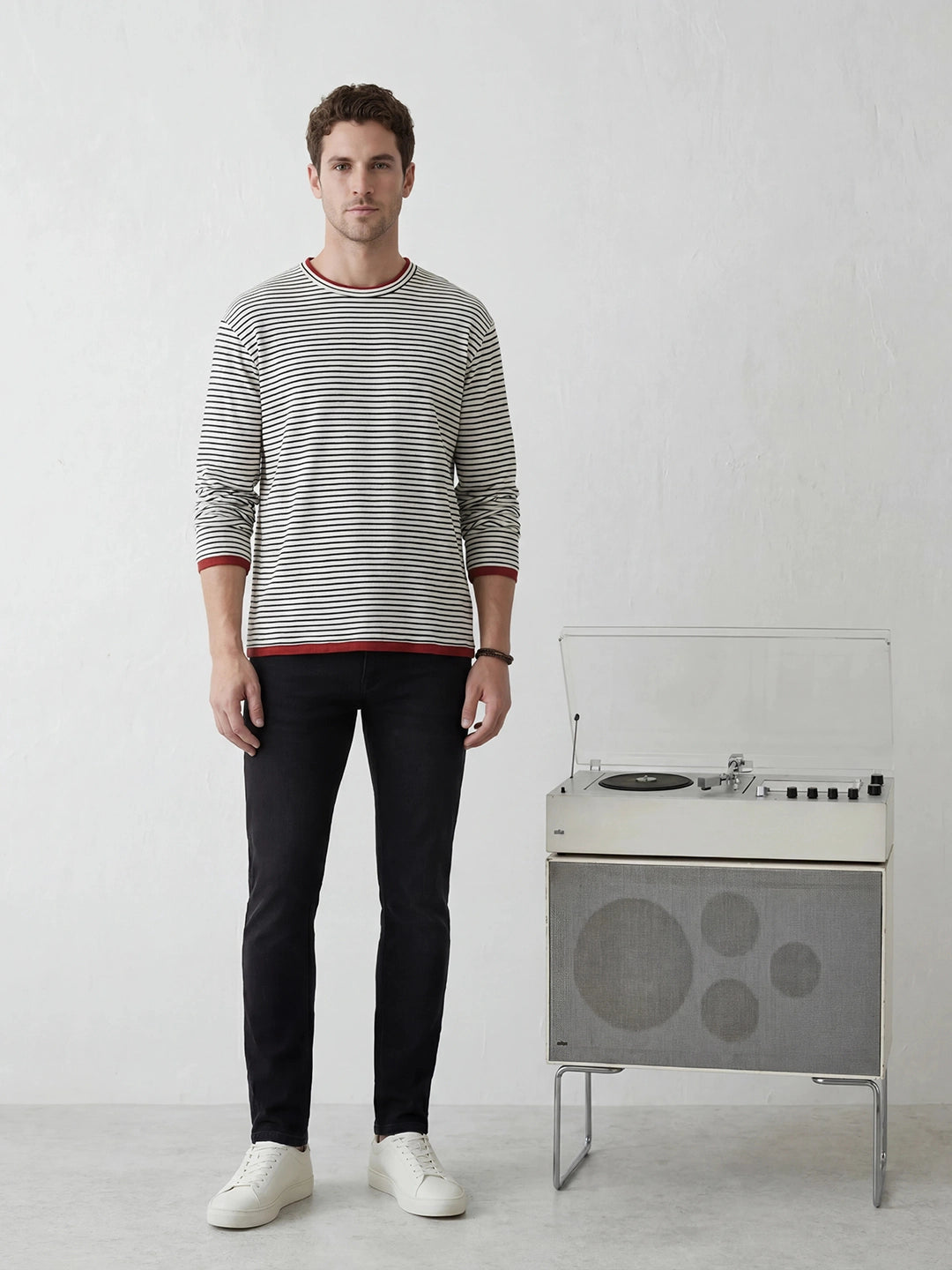 Classic Slim Fit Denim Jeans | Dark Grey