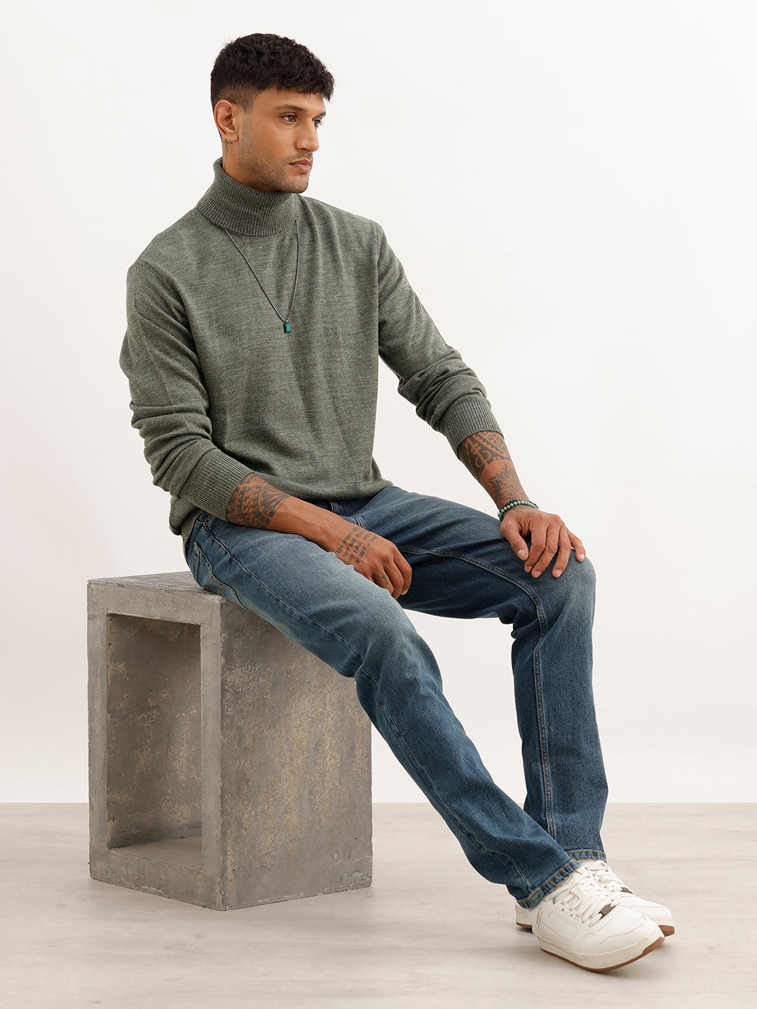 Solid Comfort Fit Turtle Neck Sweater | Olive