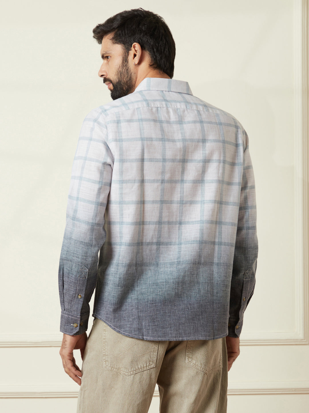 Checked Full Sleeve Shirt in Grey