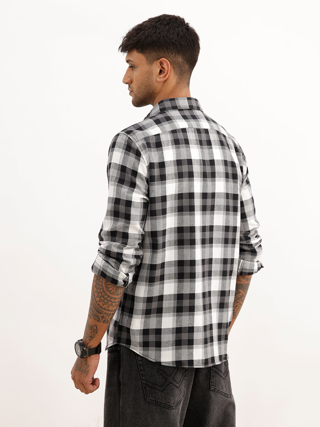 Regular Fit Checkered Full Sleeve Shirt | Black