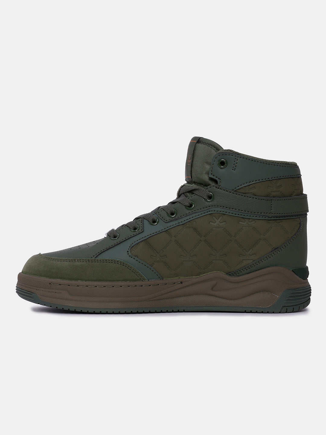 Sneakers | Manhattan Forest