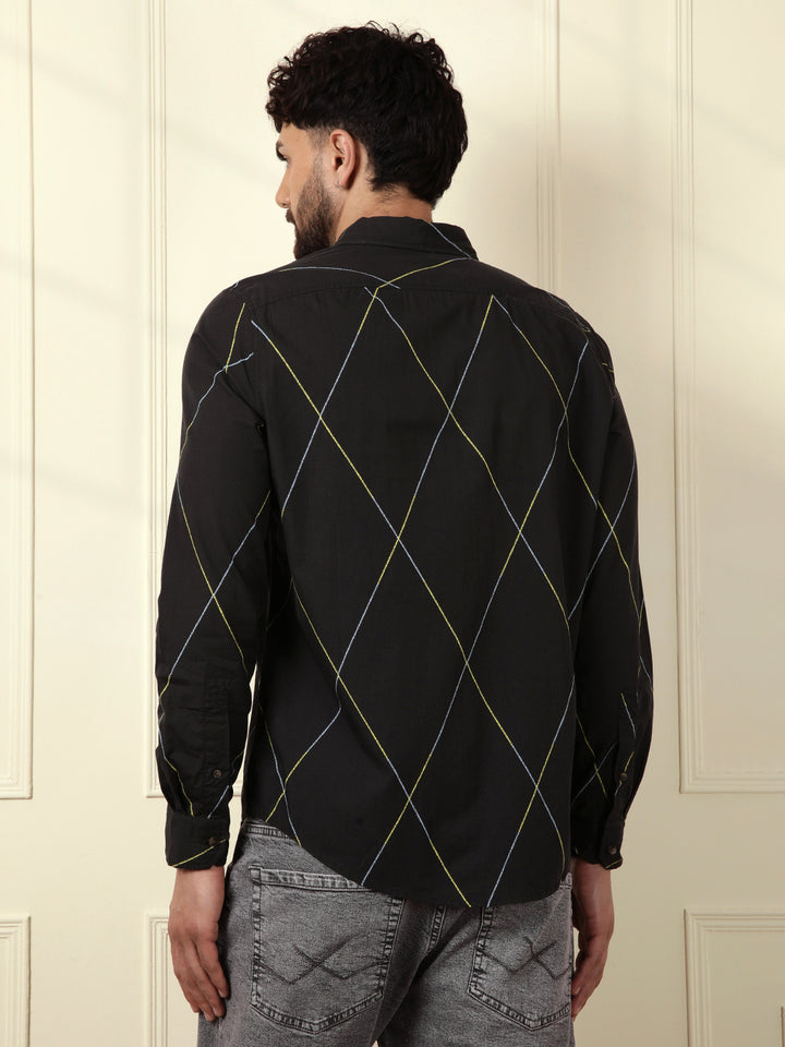 Diagonal Lines Black Shirt