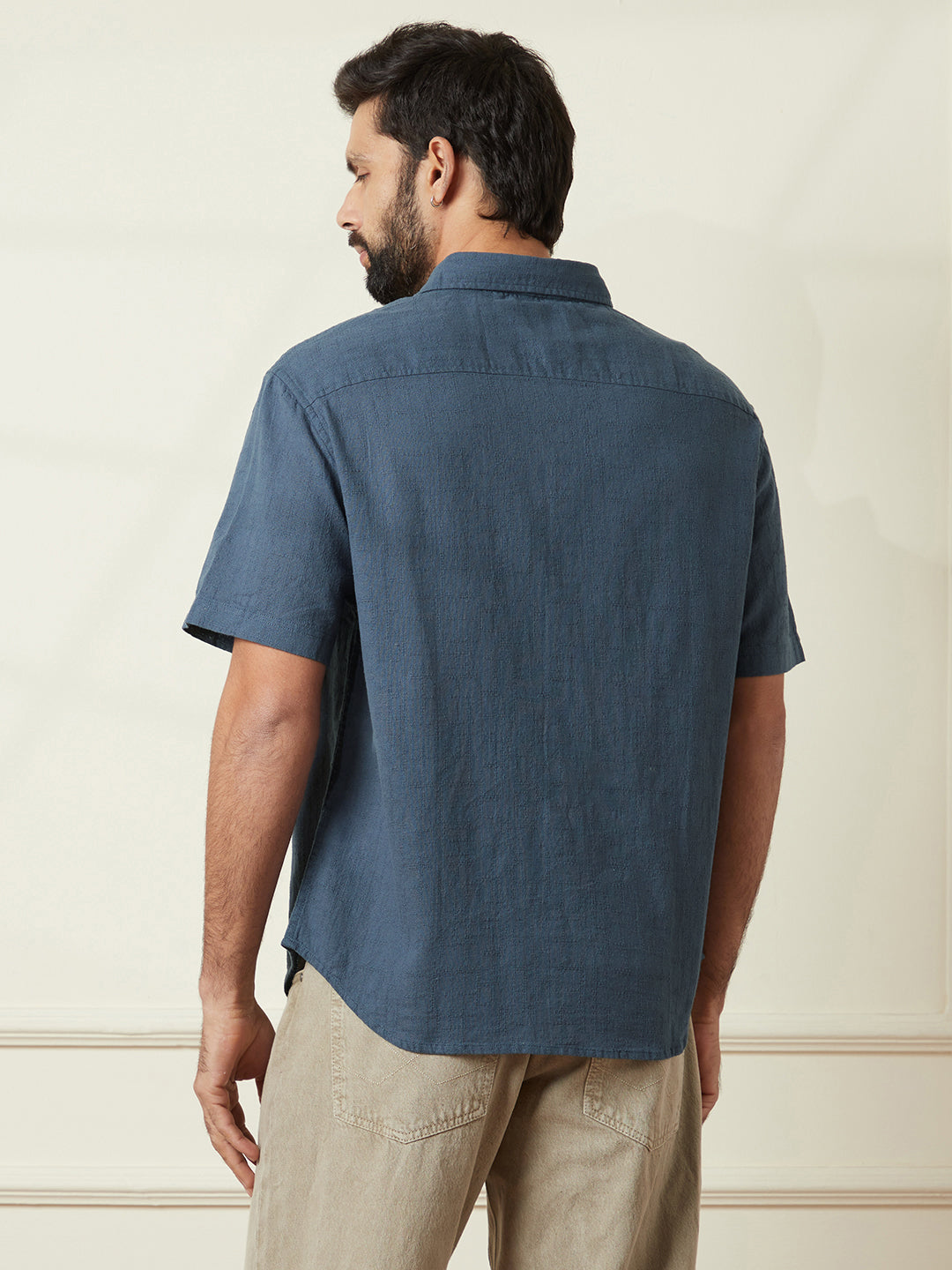 Solid Short Sleeve Shirt in Blue