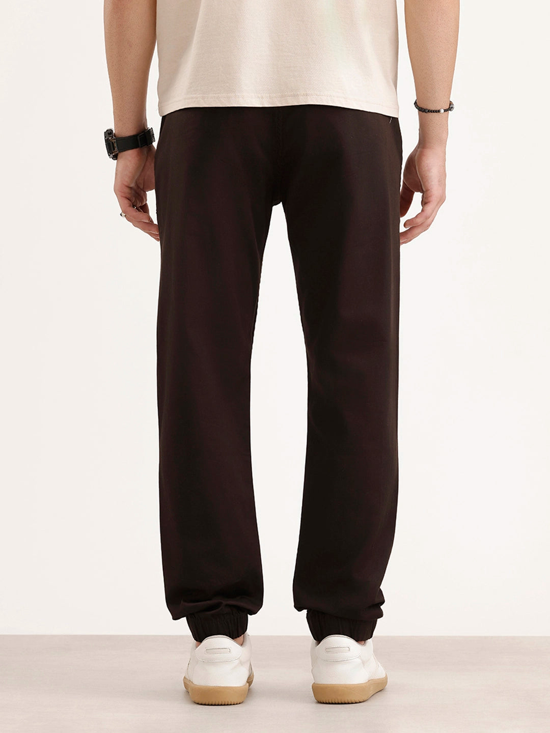 Classic Slim Fit Jogger | Brown
