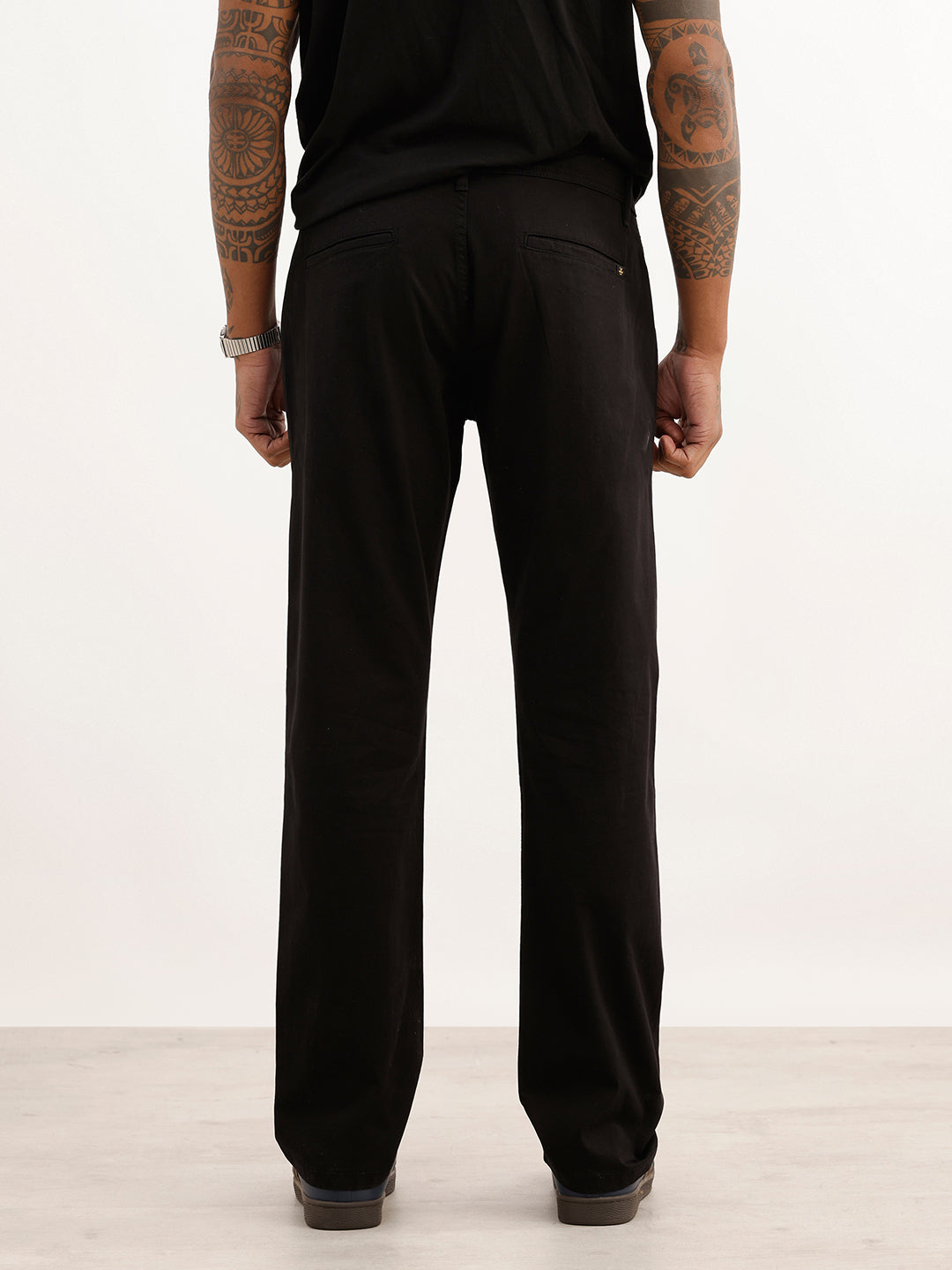 Solid Straight Fit Pleated Trouser | Black