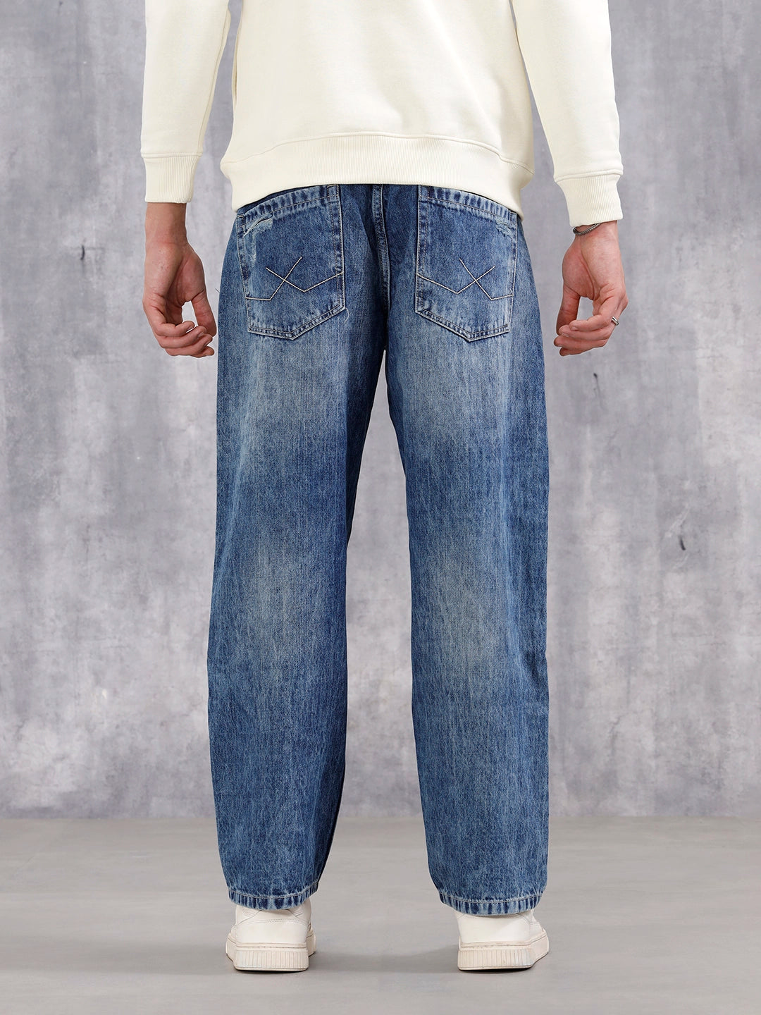 Distressed Loose Fit Jeans | Med Stone