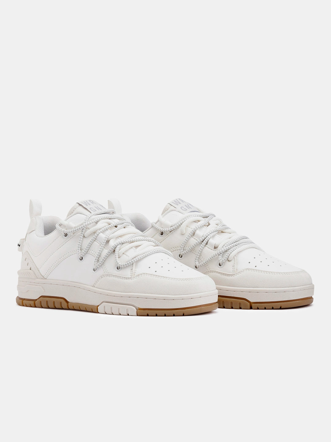 Sneakers | Snakebite Mist