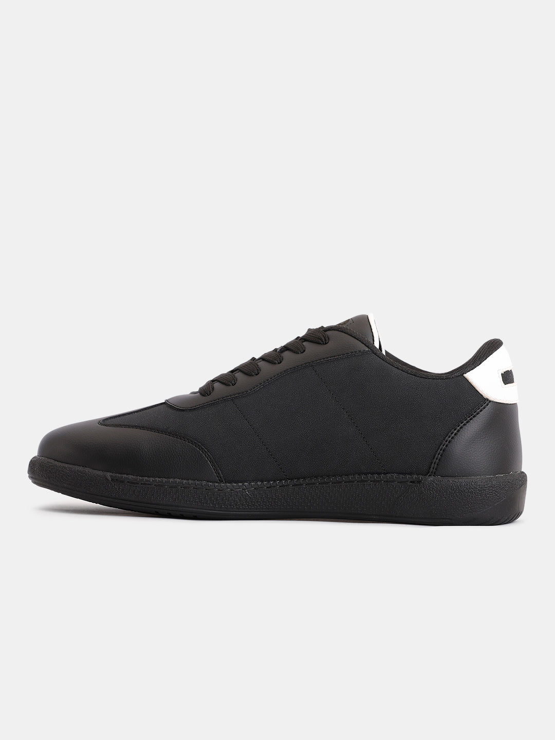 Sneakers | Vesper Eclipse