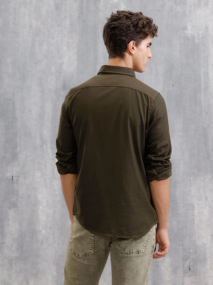 100% Cotton Enzyme Washed Regular Fit Shirt Wiht Contrast Stitch Line I Olive