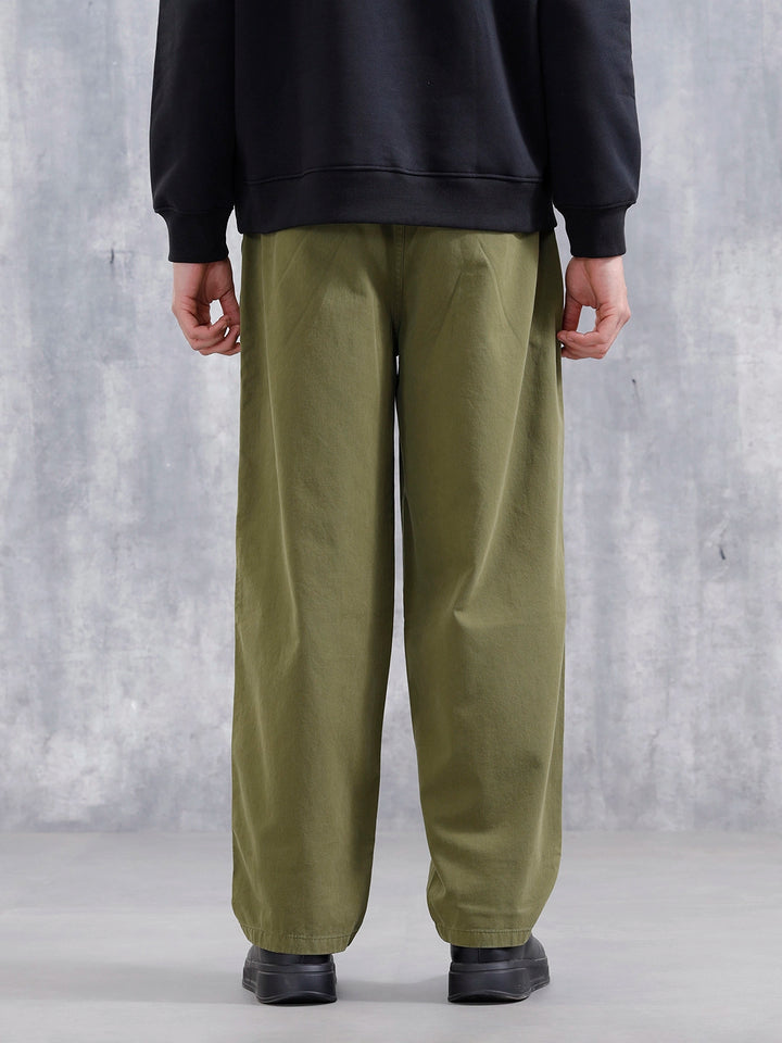 Men Loose Fit Clean Look Trouser | Olive