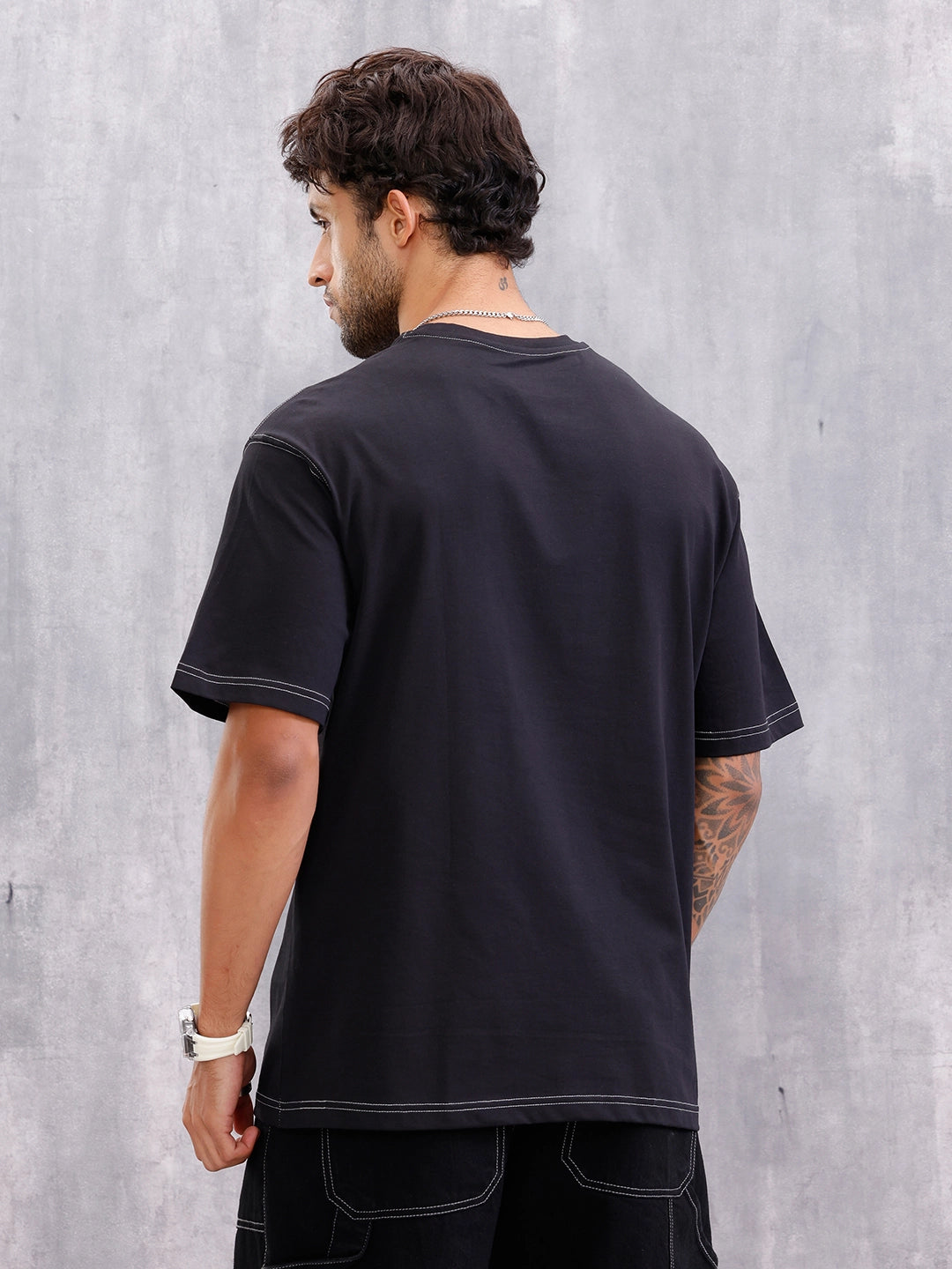 Contrast Stitch Detail Oversized Fit T-shirt With Logo Embroidery | Black