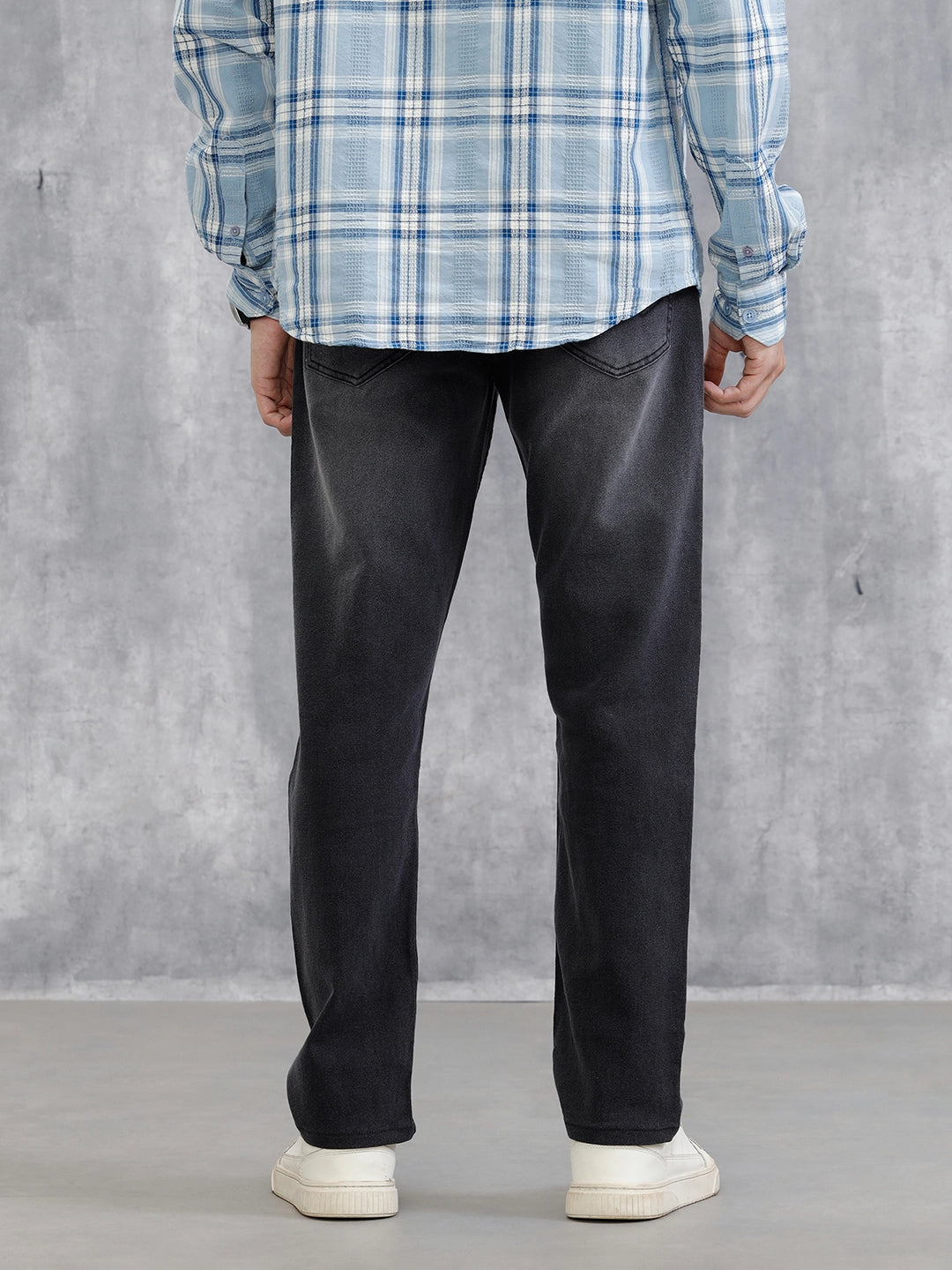 Mid Washed Relaxed Fit Jeans | Grey
