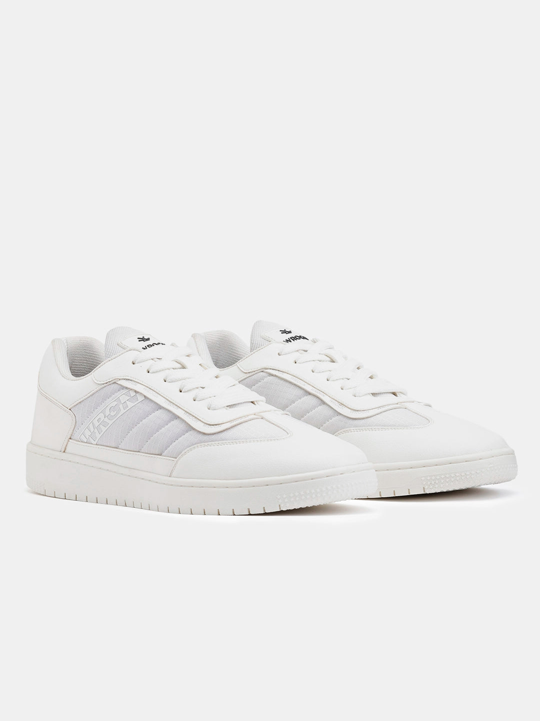 Sneakers | Boulevardier Whiteout
