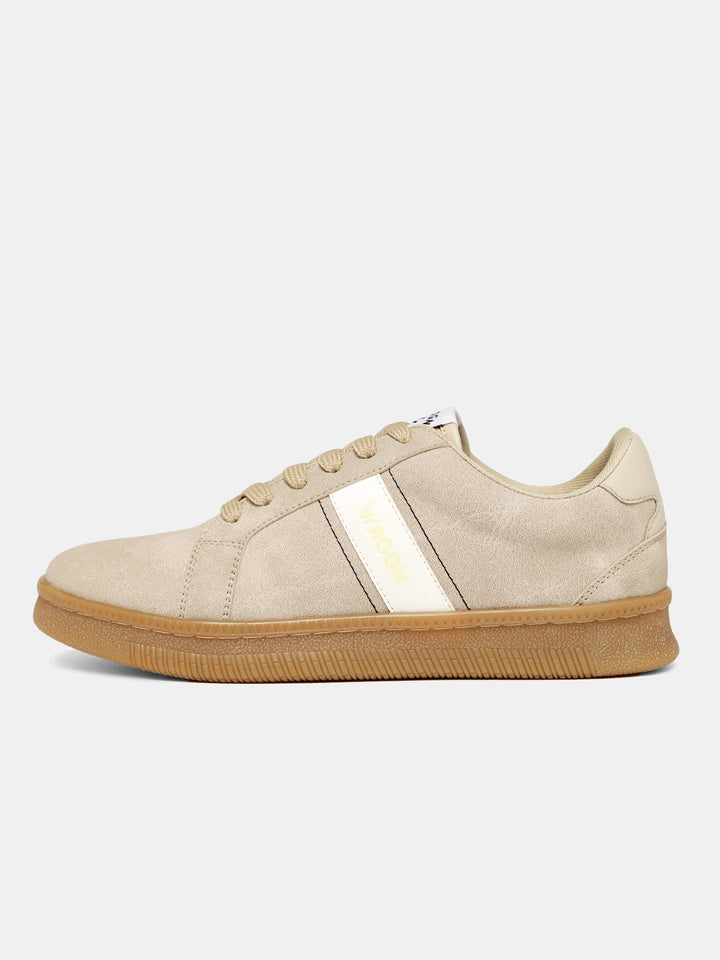 Sneakers  |  Gimlet Claymore