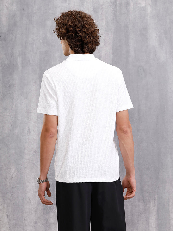 Resort Collar Textured Seersucker Fabric Polo T-Shirt  | Off White