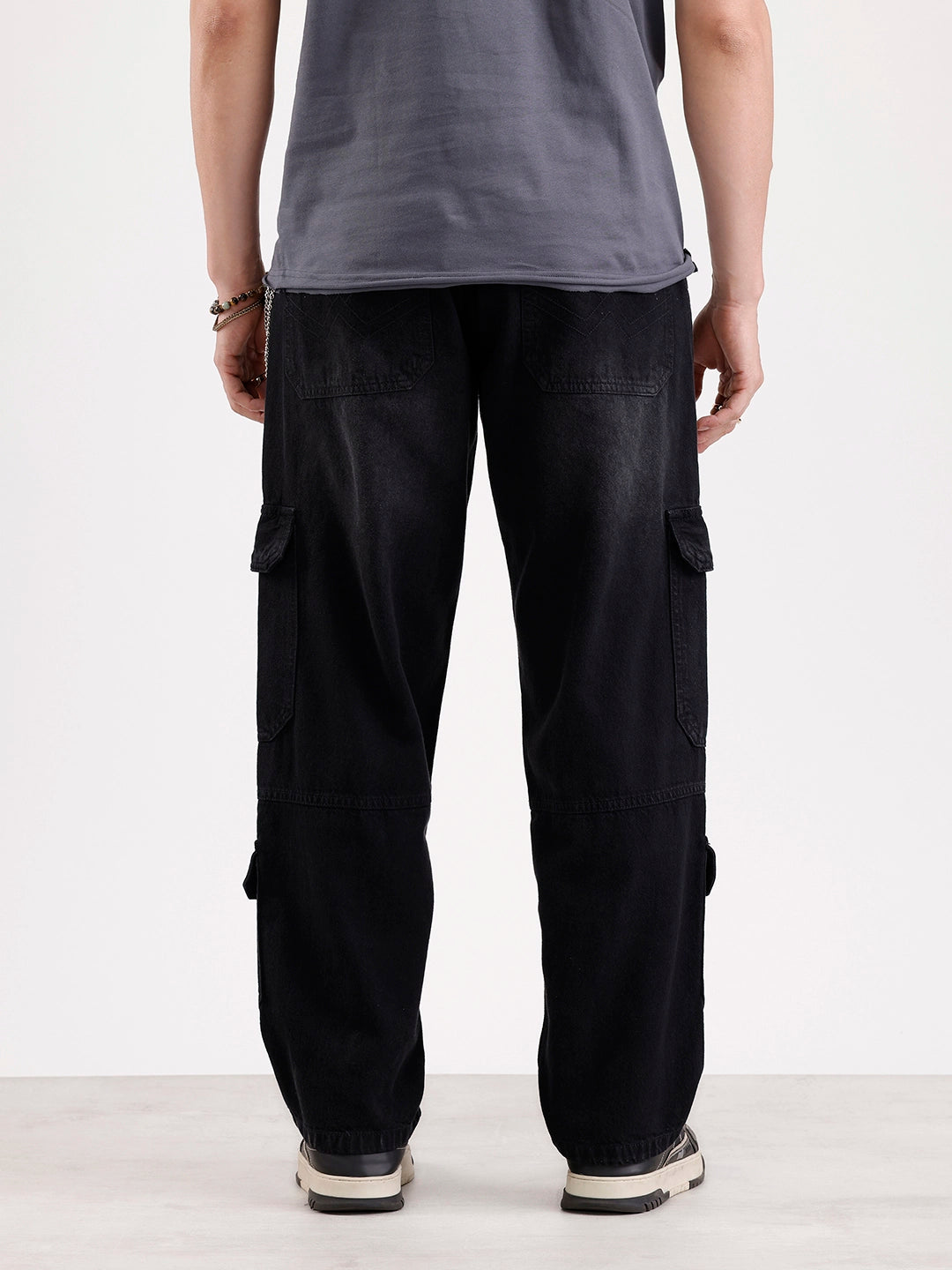 Washed Loose Fit Cargo Denim   |  Grey