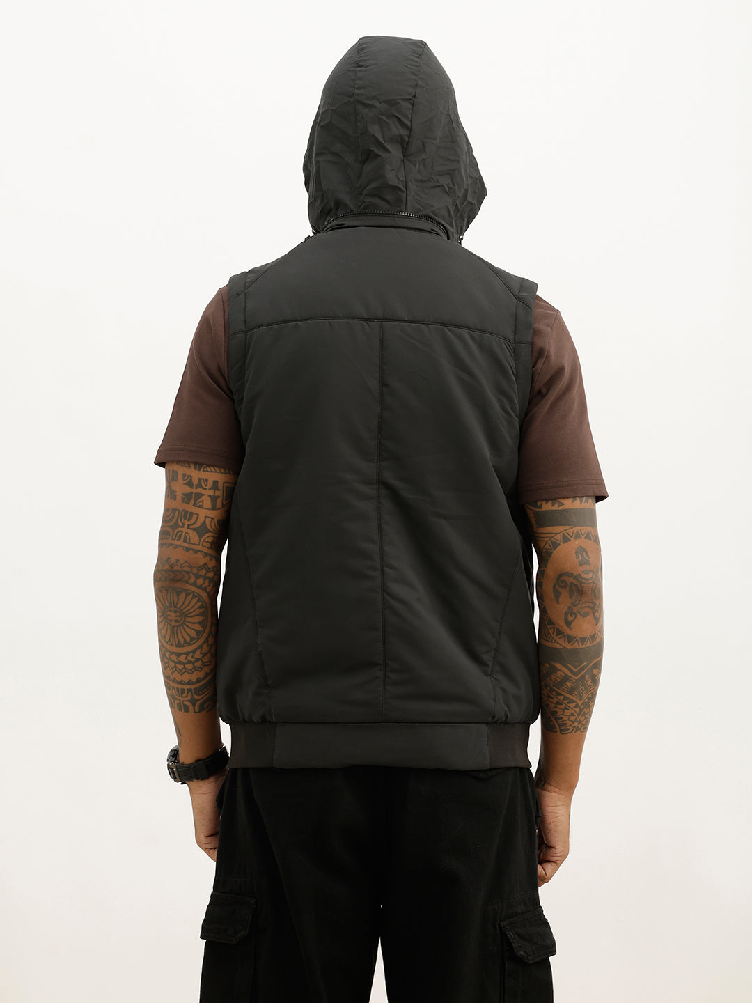 Slim Fit Cut Off Sleeves Hooded Puffer Jacket | Black