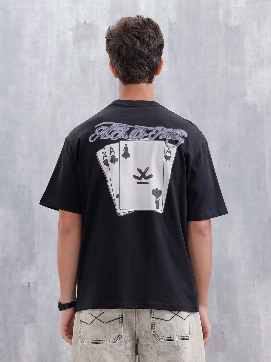 Casual Men Oversized Fit Tee With Graphic | Black