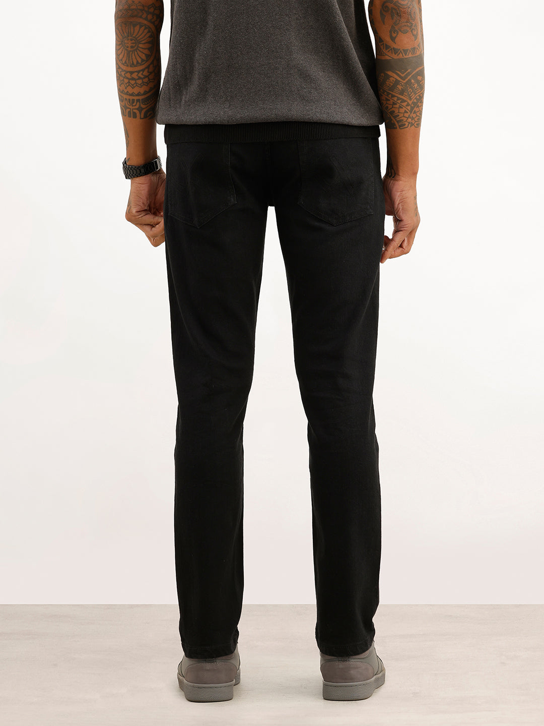 *Classic Solid Denim Jeans | Black