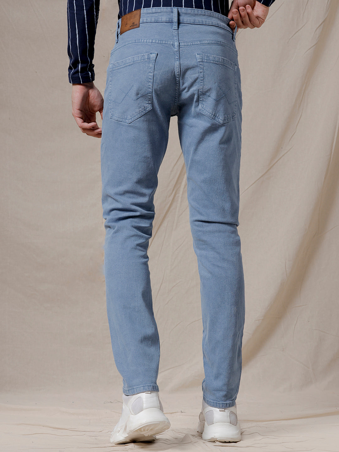 Solid Sleek Mid Rise Blue Jeans